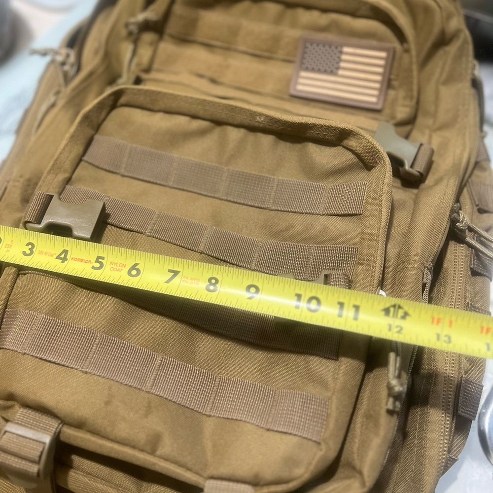 Tactical EDC Men's Backpack in Coyote Brown - Picture 4 of 7